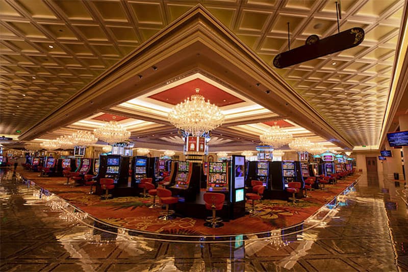 Sòng Casino Đầu Tiên Ở Việt Nam - Phú Quốc Casino Đẳng Cấp 2 Số lượng lớn máy chơi slot game đa dạng hàng đầu